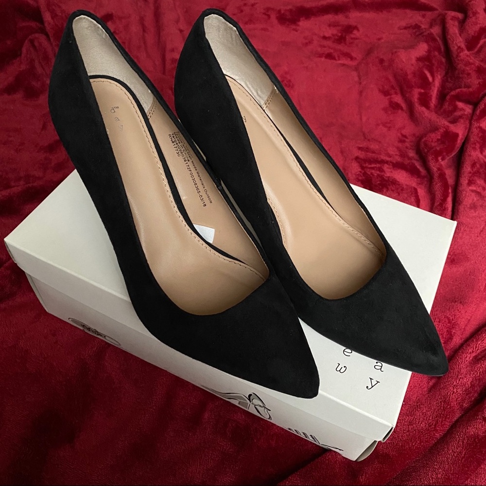 COPY - Pointed Toe Pumps